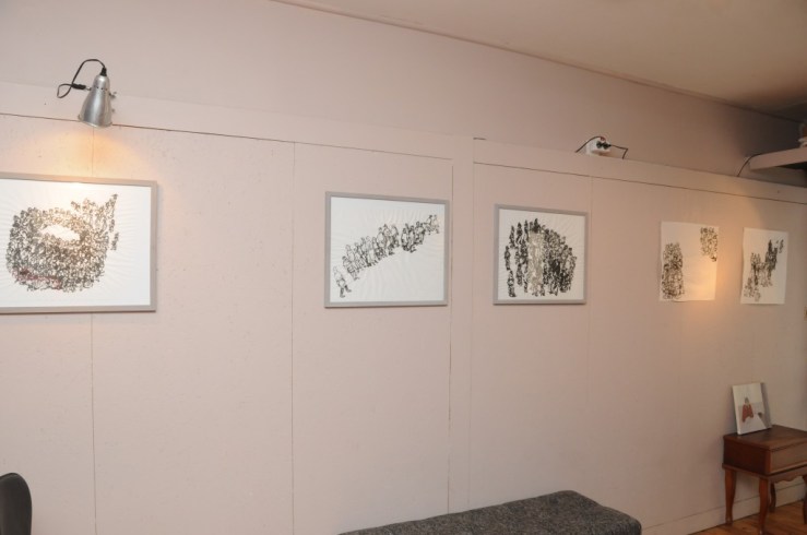 Cécile Savelli, dessins à l'encre de Chine sur papier, Galerie studio des halles, Sète mai 2015 Photo : Studio des halles