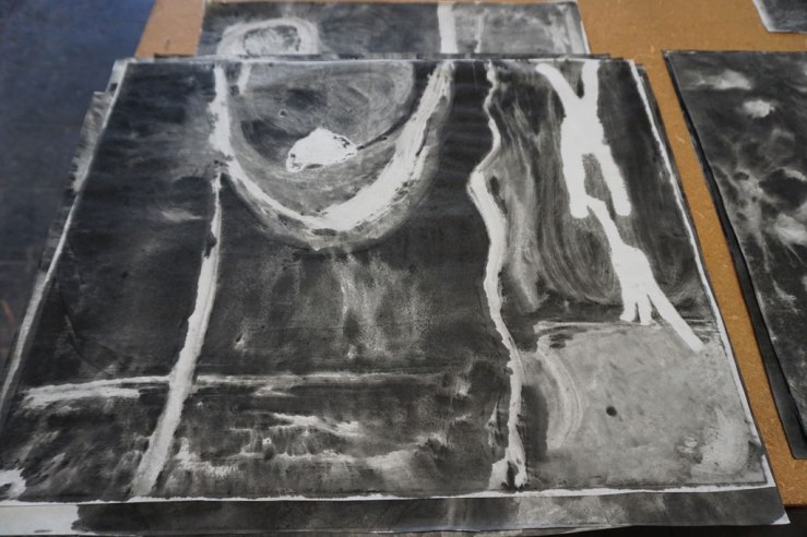 Cécile Savelli, vue d'exposition, avril 2017, "Monkey business" à Images Actes Liés (Marseille),